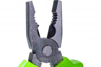 Плоскогубцы комбинированные 180мм Сибртех